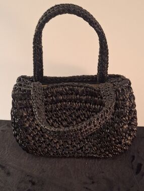 Dayne Taylor Woven Black Handbag – Stylish Women’s Tote